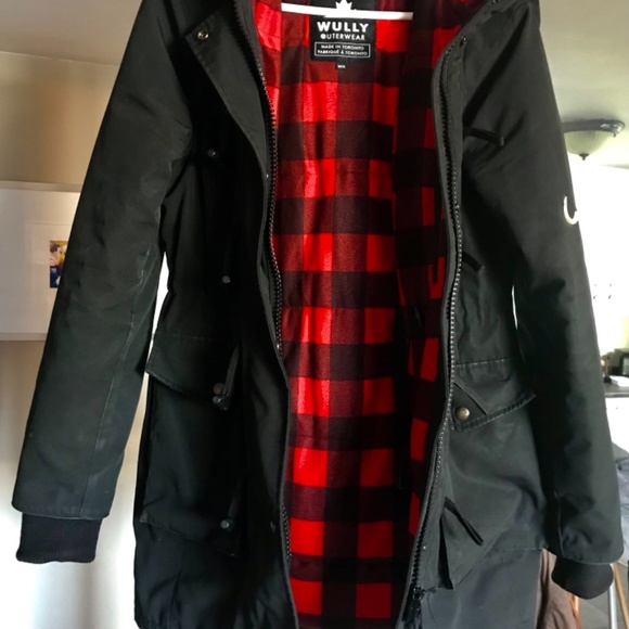 Like New Women’s Wuxly (previously Wully) Vegan Doe Parka - Picture 4 of 9